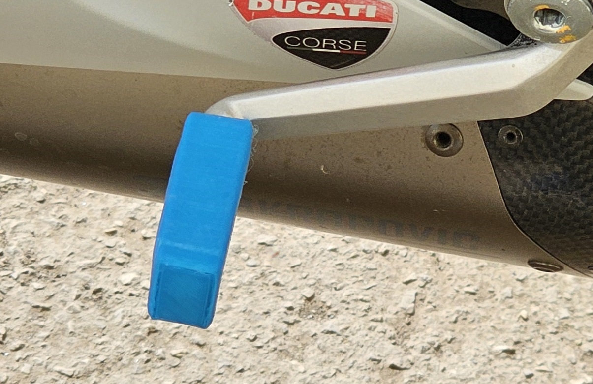 Ducati Panigale V2/V4 Vites Kolu Kapağı görsel 4