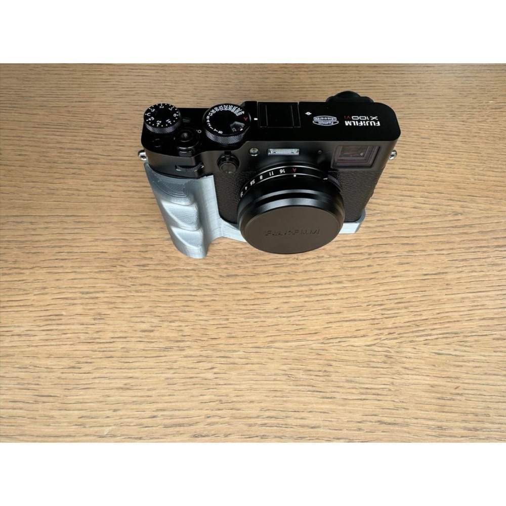 Fujifilm X100VI El Tutamağı (AirTag Yuvalı) görsel 2