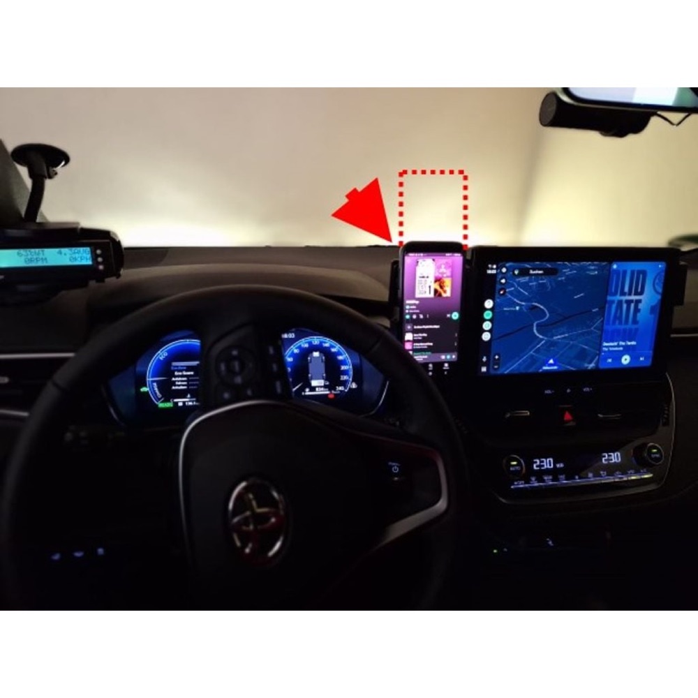 Toyota Corolla Handyholder Adaptör