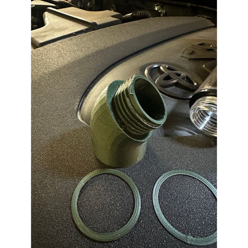 Toyota Tacoma 3. nesil yağ dolum adaptörü görsel 2