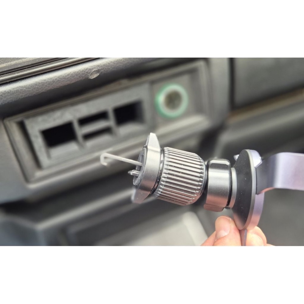 VW Golf 1 Cabrio Ugreen Telefon Tutucu görsel 3