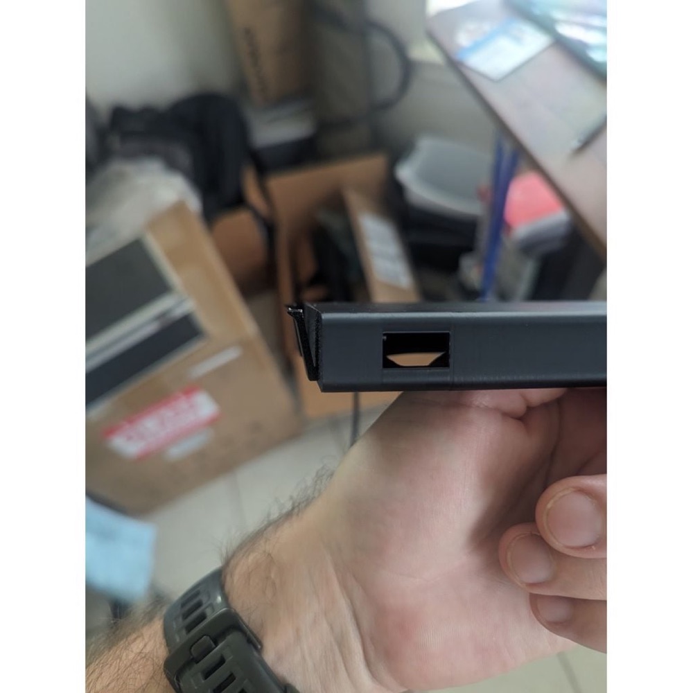 Toyota Tacoma 4. Nesil Telefon Tutucusu görsel 4