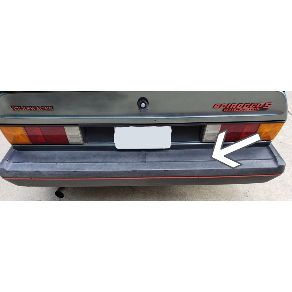 VW MK1 Scirocco Arka Tampon Üst Trim Klips Seti görsel 2