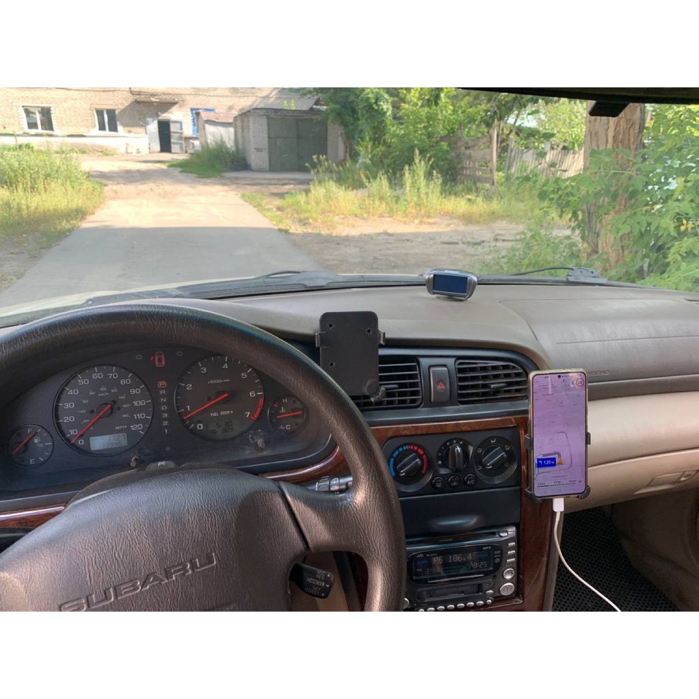 Subaru Outback BH Telefon Tutucusu (V1) görsel 3