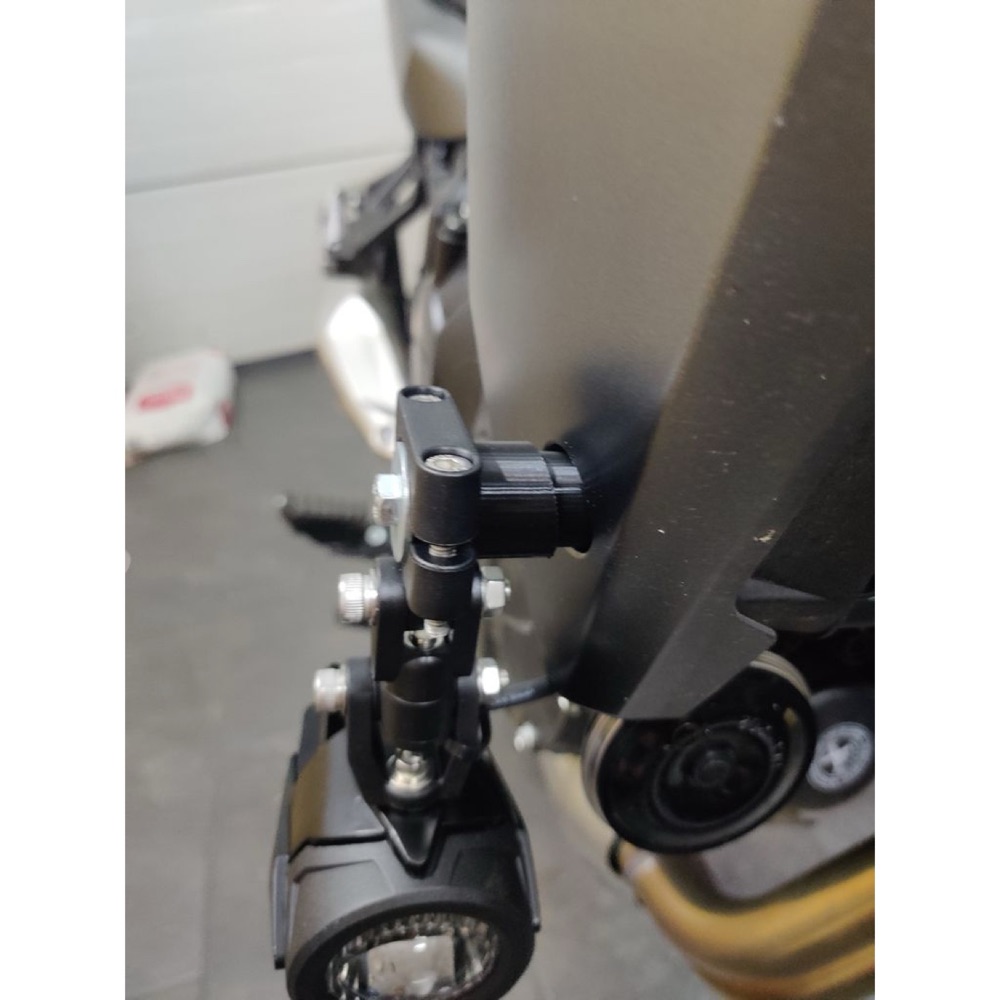 Honda Transalp 750 LED Lamba Montaj Direği görsel 3