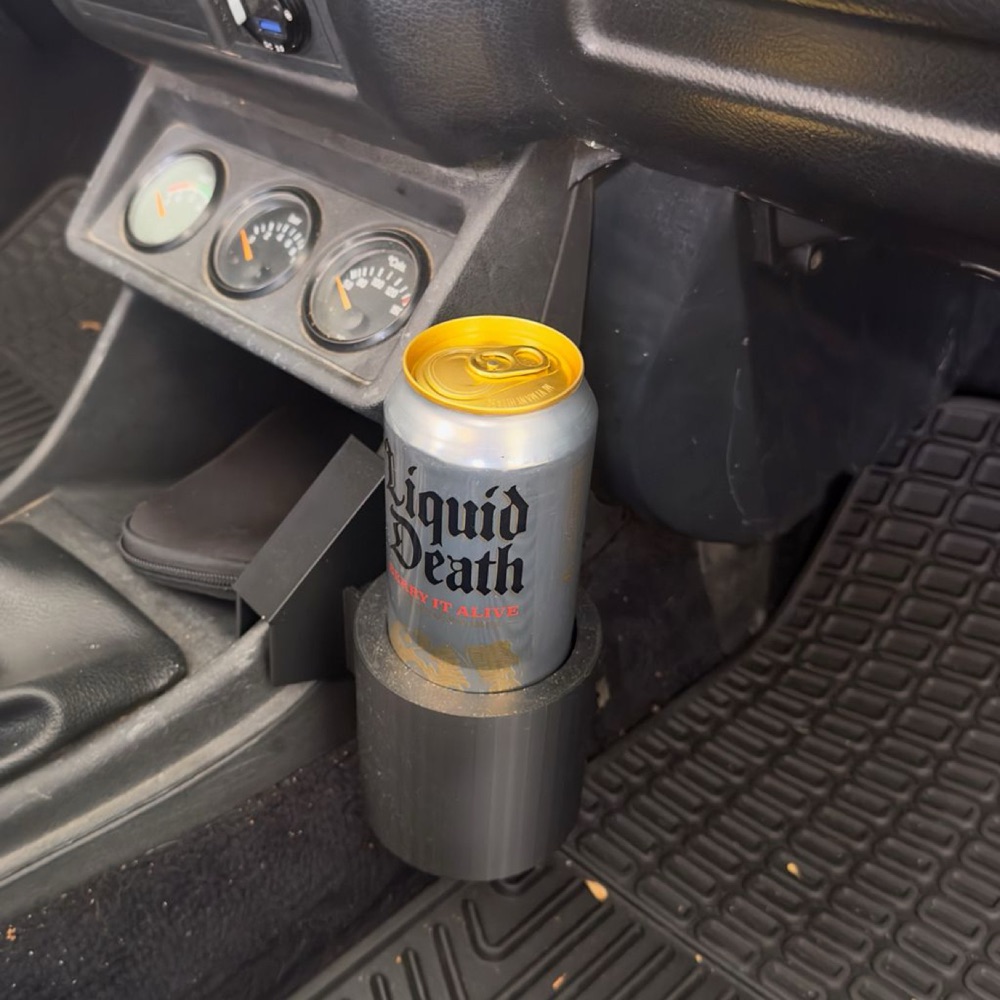 Volkswagen Rabbit Boyuna Giren Kupa Tutucu