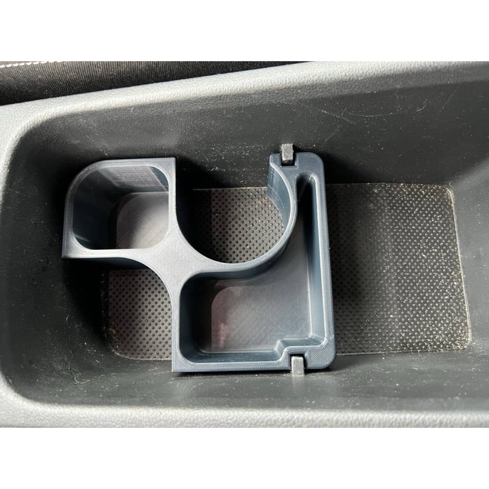 Škoda Kodiaq Kodiaq cup holder görsel 2