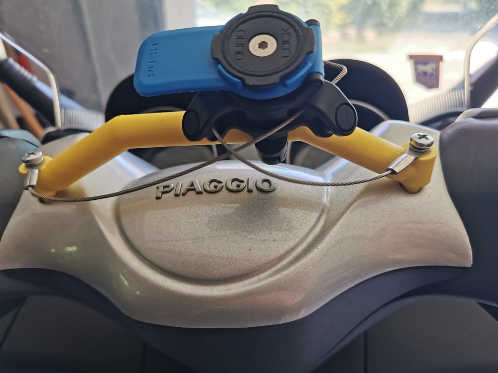Piaggio X-Evo Telefon Tutucu Bar