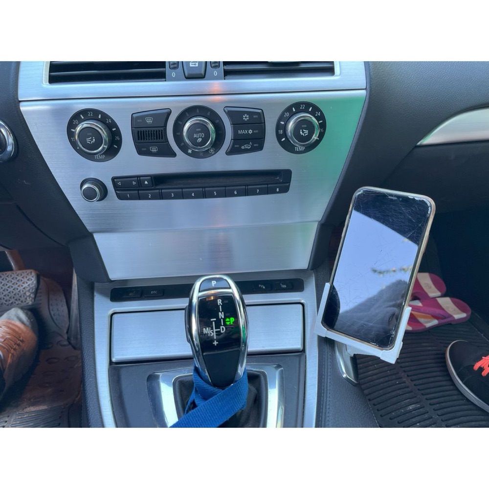 Telefon Tutucusu (BMW 6 Serisi Uyumlu) görsel 2