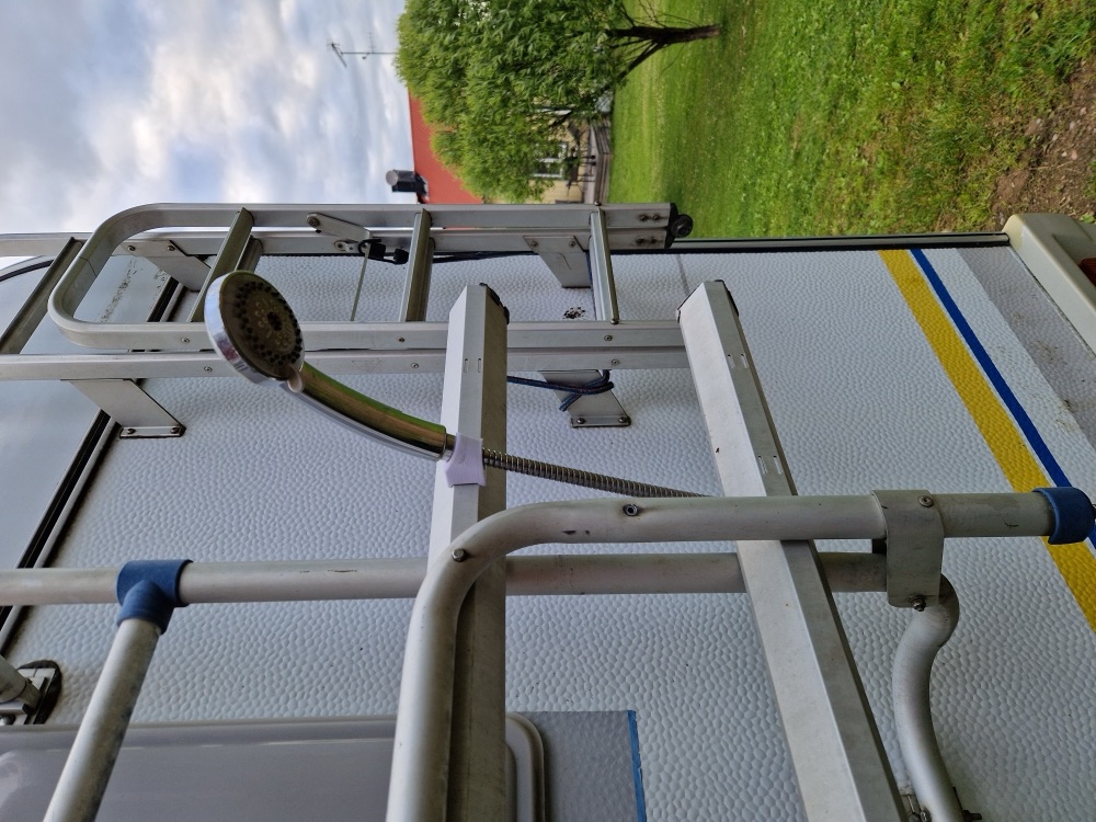Kamp/Karavan Duş Başlığı için Bisiklet Standı Tutucusu görsel 2