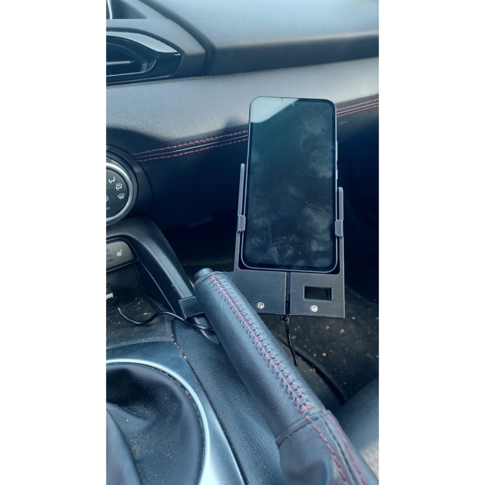 Mazda MX-5 ND Galaxy A54 Şarjlı Telefon Tutucusu görsel 2
