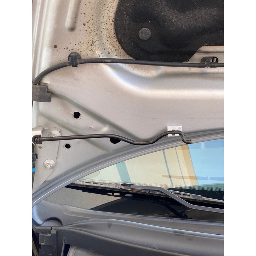 Citroën C3 Kaput Destek Klipsi görsel 2