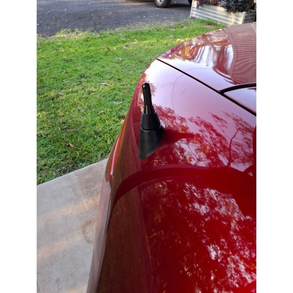 Mazda MX-5 ND Kısa Anten Adaptörü görsel 3