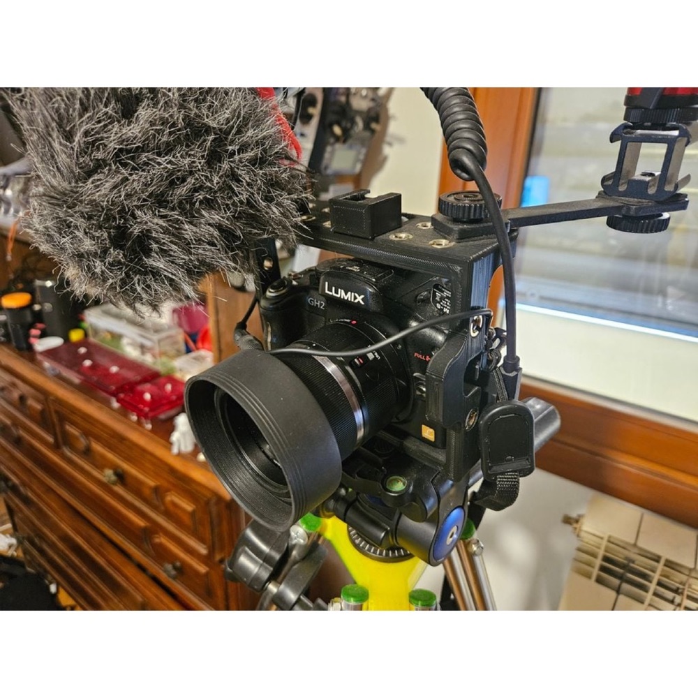 Panasonic Lumix GH2 için Kamera Kafesi görsel 1