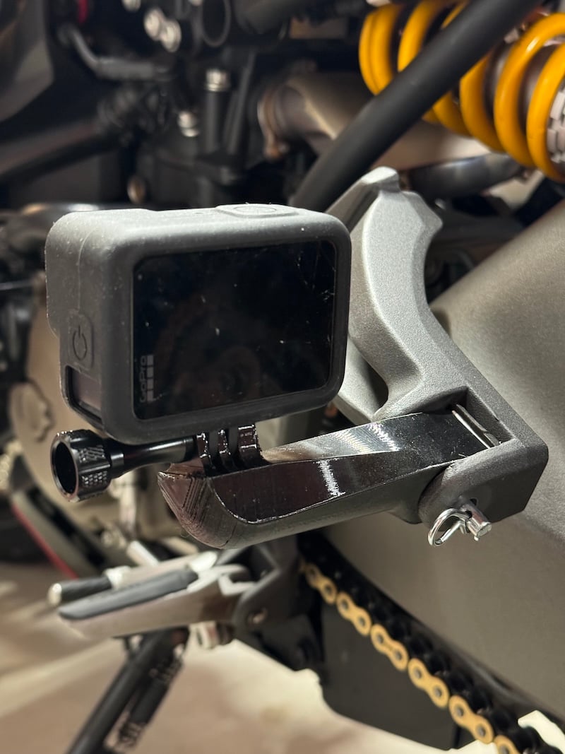 Ducati Ayak Basamağı GoPro Tutucu görsel 2