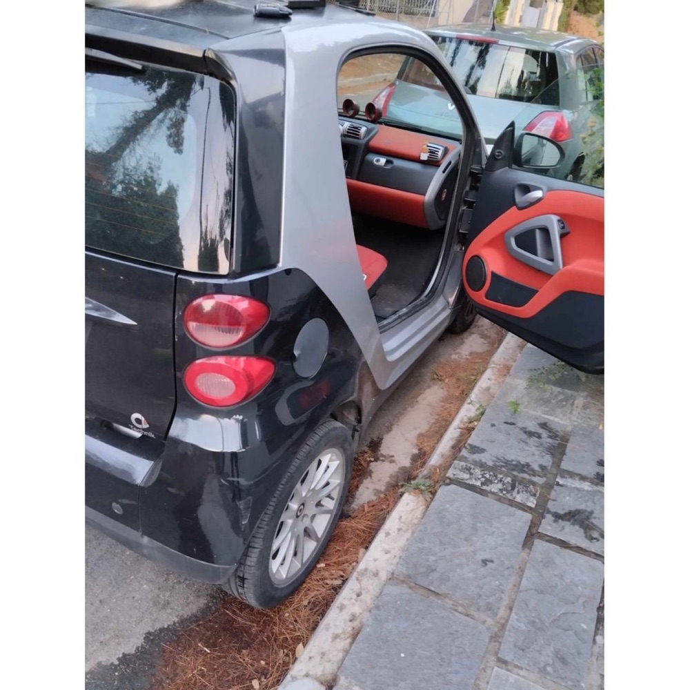 Smart Fortwo 451 Panoramik Çatı Vida/Kanca Tamiri görsel 4