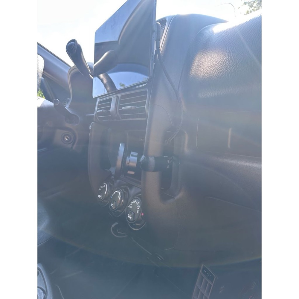 Honda CR-V Orta Bar Topuz Bağlantı Tutucusu görsel 2