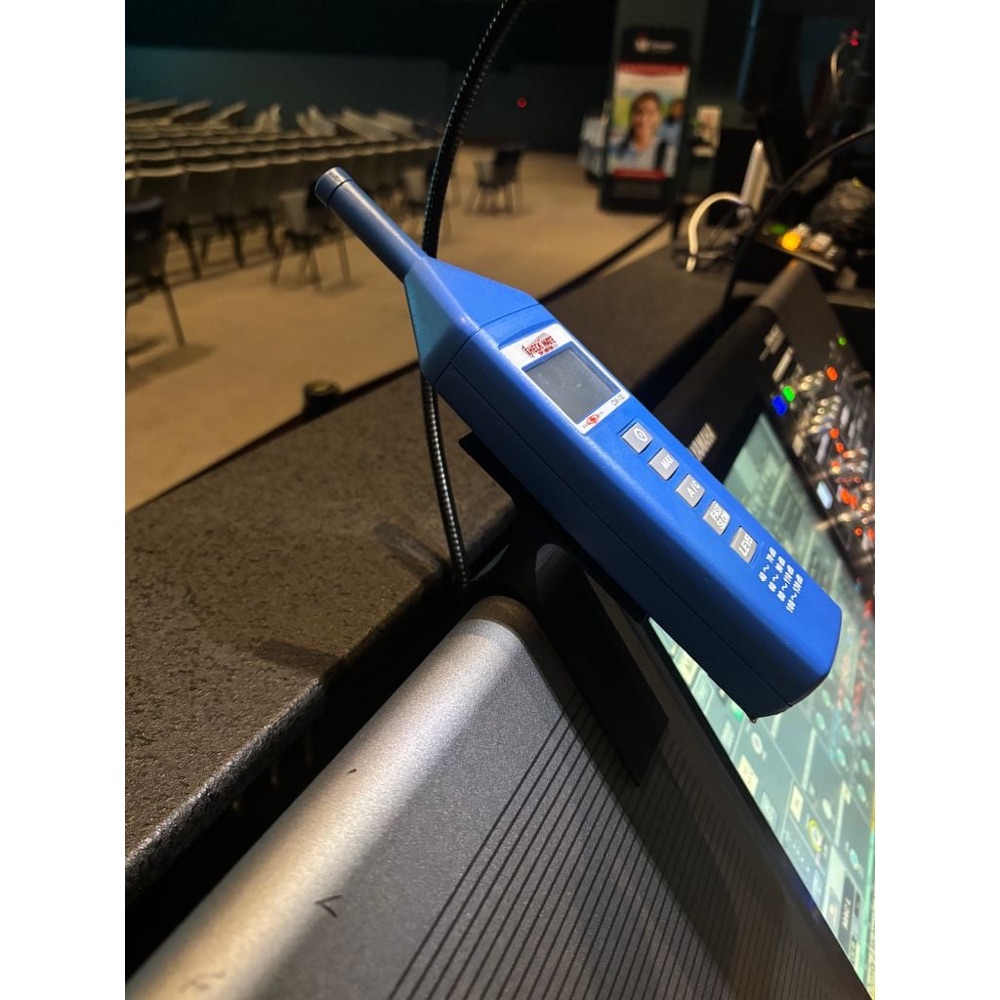 Yamaha Rivage PM3 için DB Metre Standı