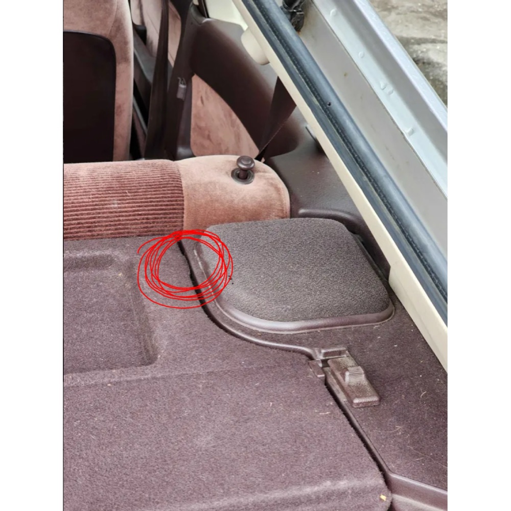 Honda Accord (3. Nesil) Bagaj Kapağı Klipsi görsel 3