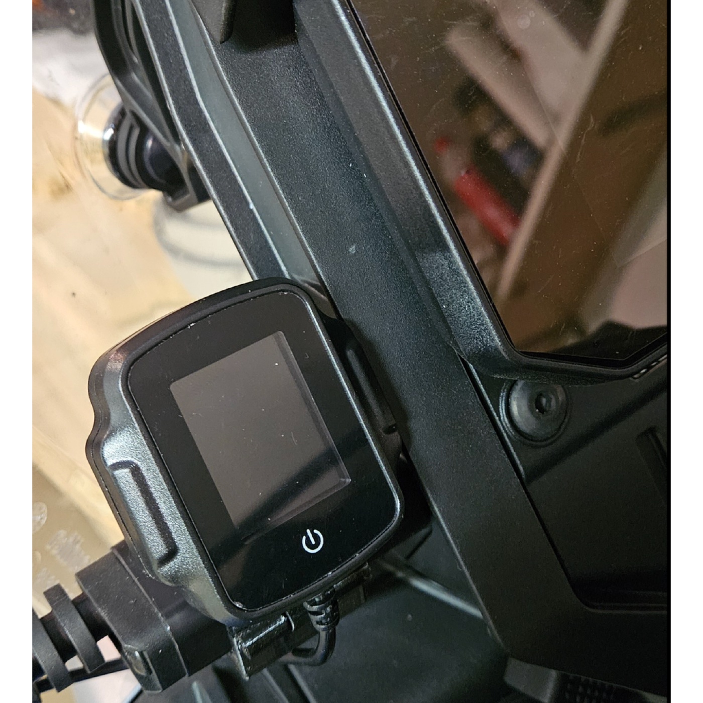 Aprilia Tuareg 660 TPMS Tutucu görsel 2