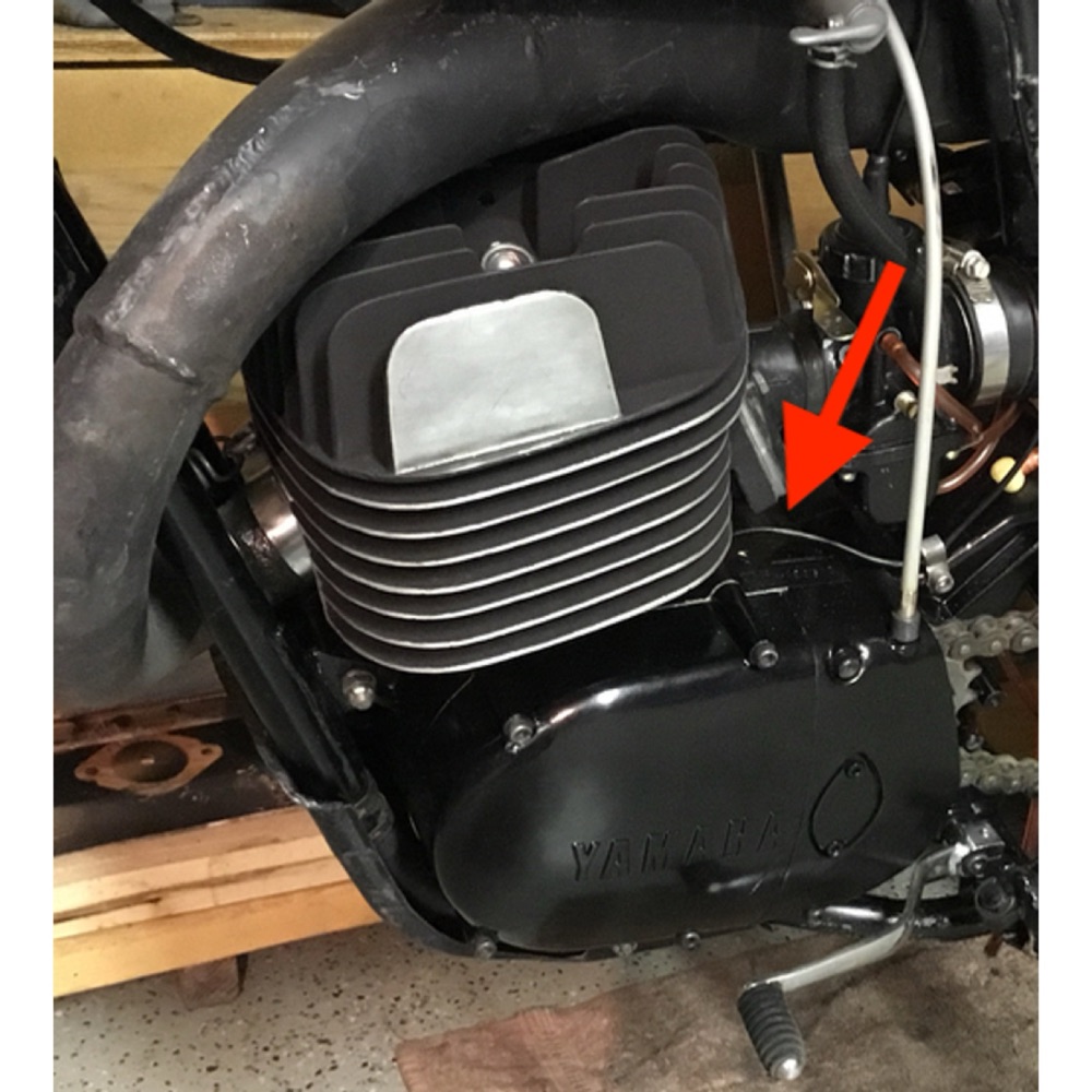 Yamaha MX250 (1972) Ateşleme Kablosu Geçit Lastiği görsel 2