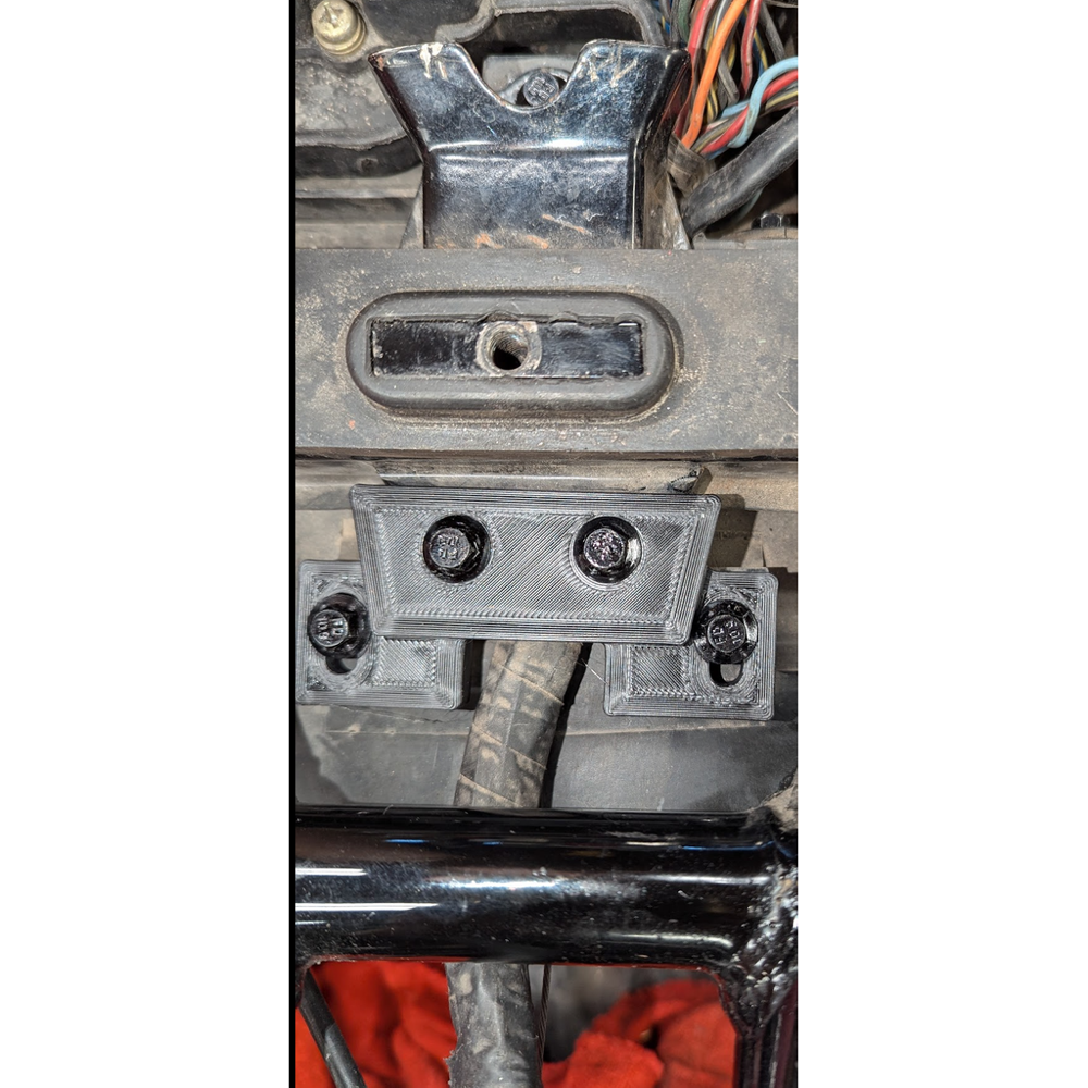 Yamaha XJ900 Seca Hava Kutusu Montaj Braketi