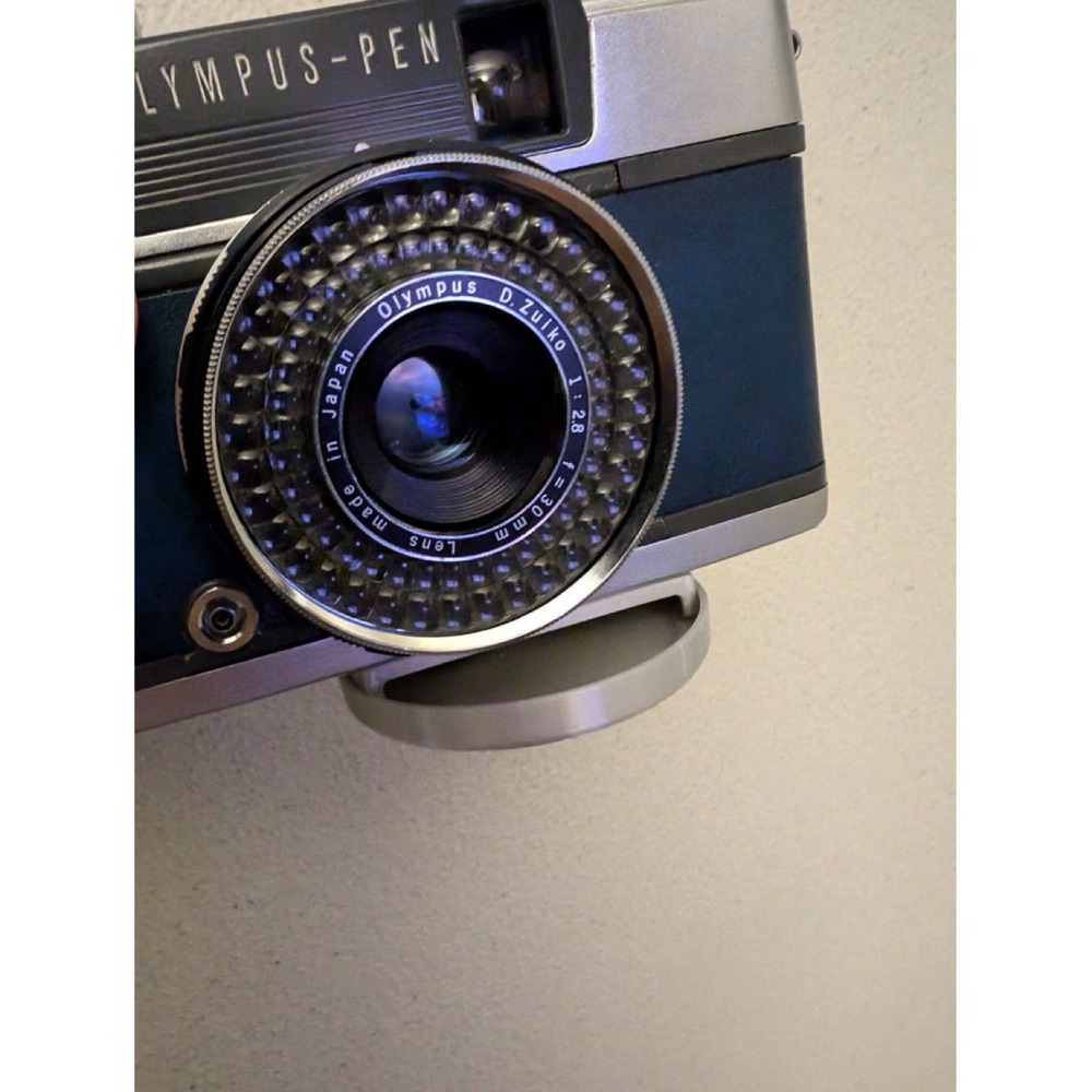 Olympus Pen EES-2 Lens Kapağı ve Kapak Tutucusu