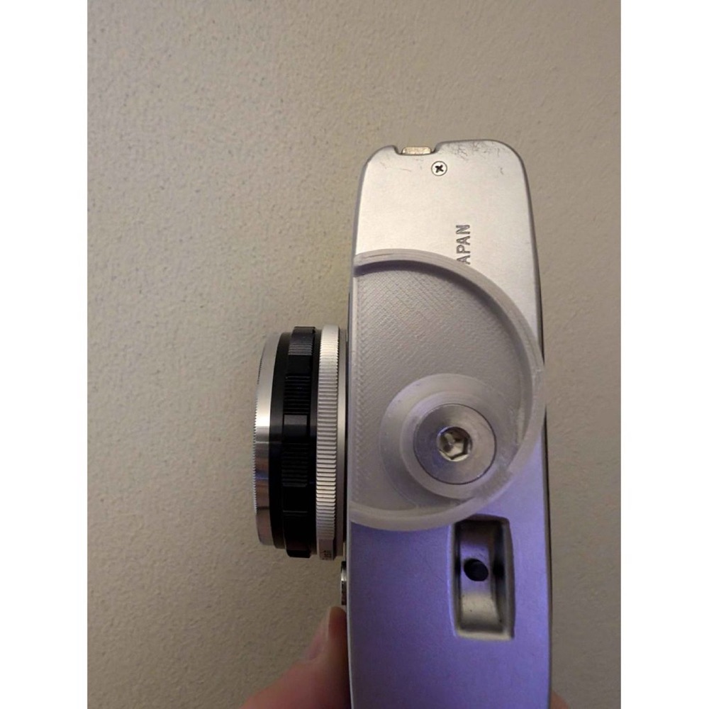 Olympus Pen EES-2 Lens Kapağı ve Kapak Tutucusu görsel 2