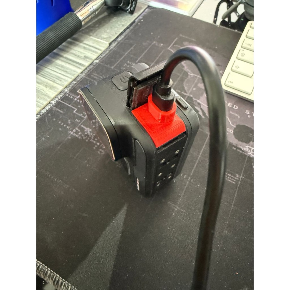 Insta360 Ace Pro USB-C Kablo Kapağı görsel 1