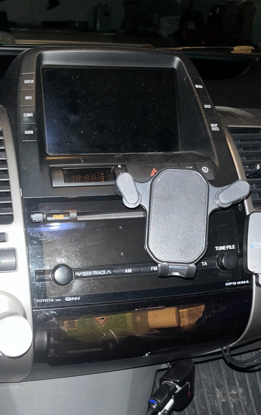 CD Yuvaya Telefon Braketi (Toyota Prius Gen2)
