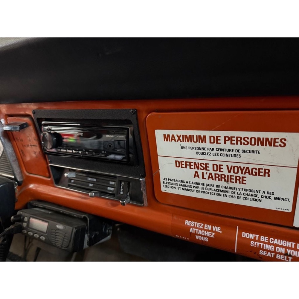Ford Kamyonet (1973-1979 Kasa) Tek DIN Teyp Montaj Adaptörü görsel 2