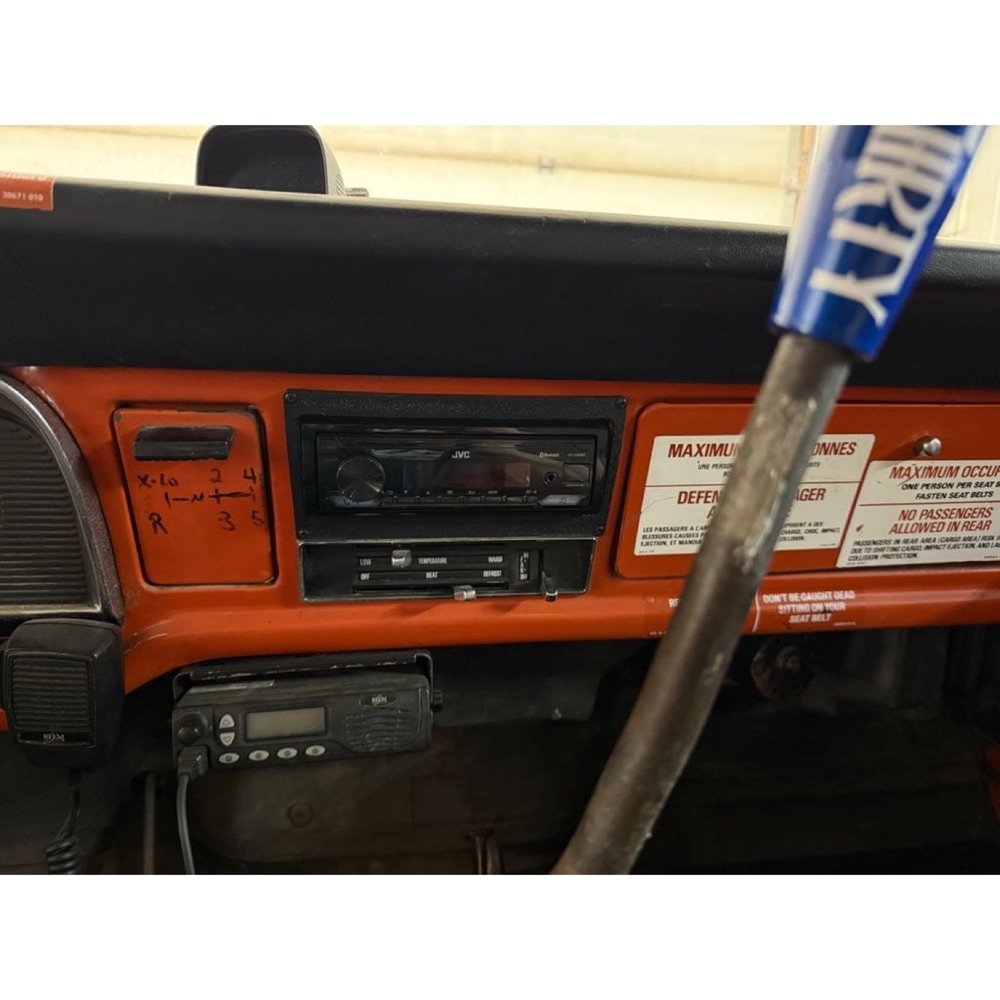 Ford Kamyonet (1973-1979 Kasa) Tek DIN Teyp Montaj Adaptörü görsel 3