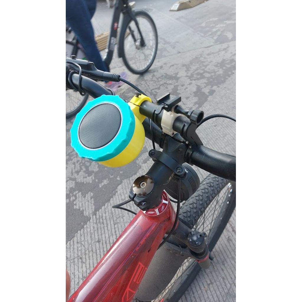Bisiklet K30 Bluetooth Hoparlör Gidon Tutucusu görsel 3