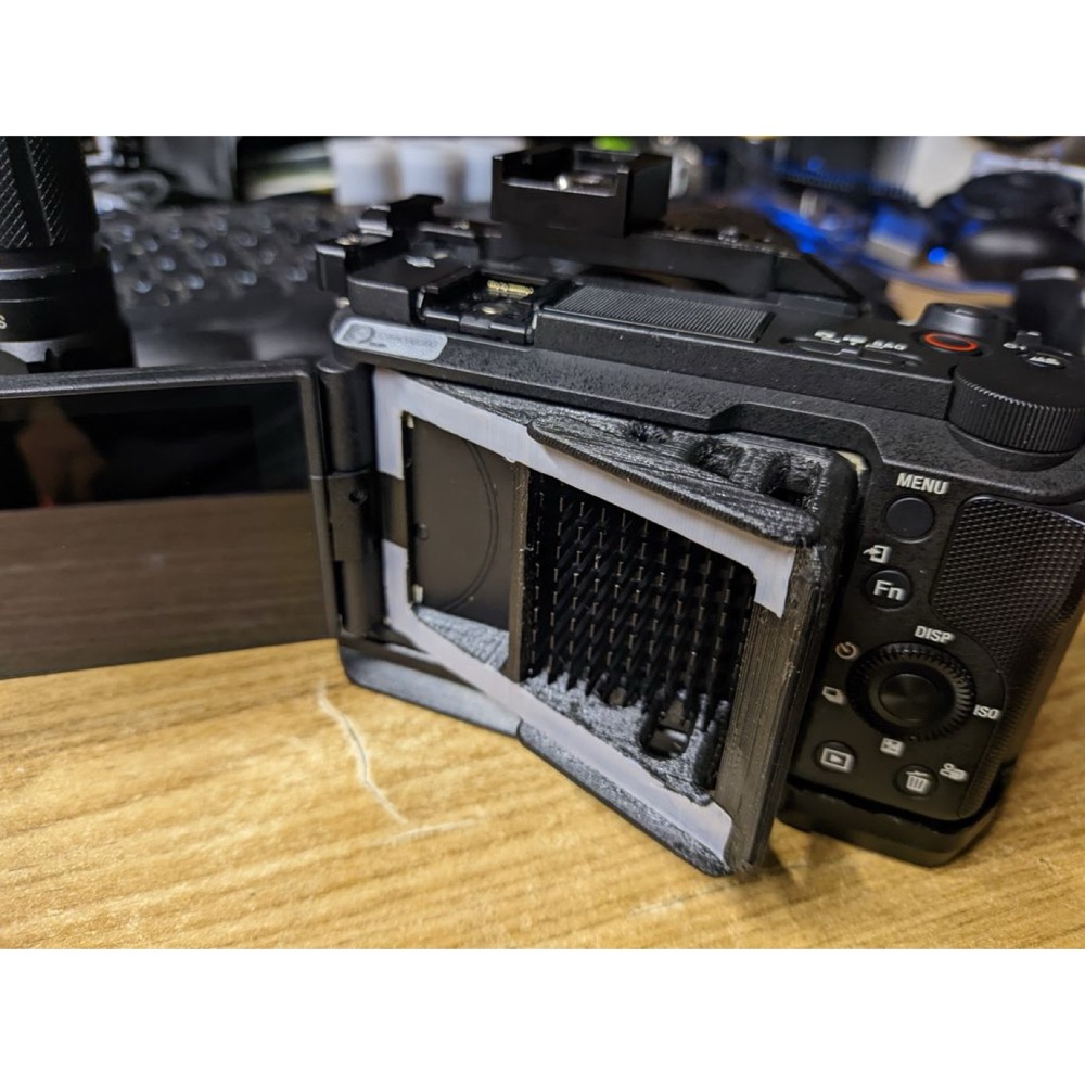 Sony ZV-E10 II (ZV-E10M2) için 40 × 40 mm Alüminyum Soğutucu Taşıyıcı Çerçeve (Fansız)