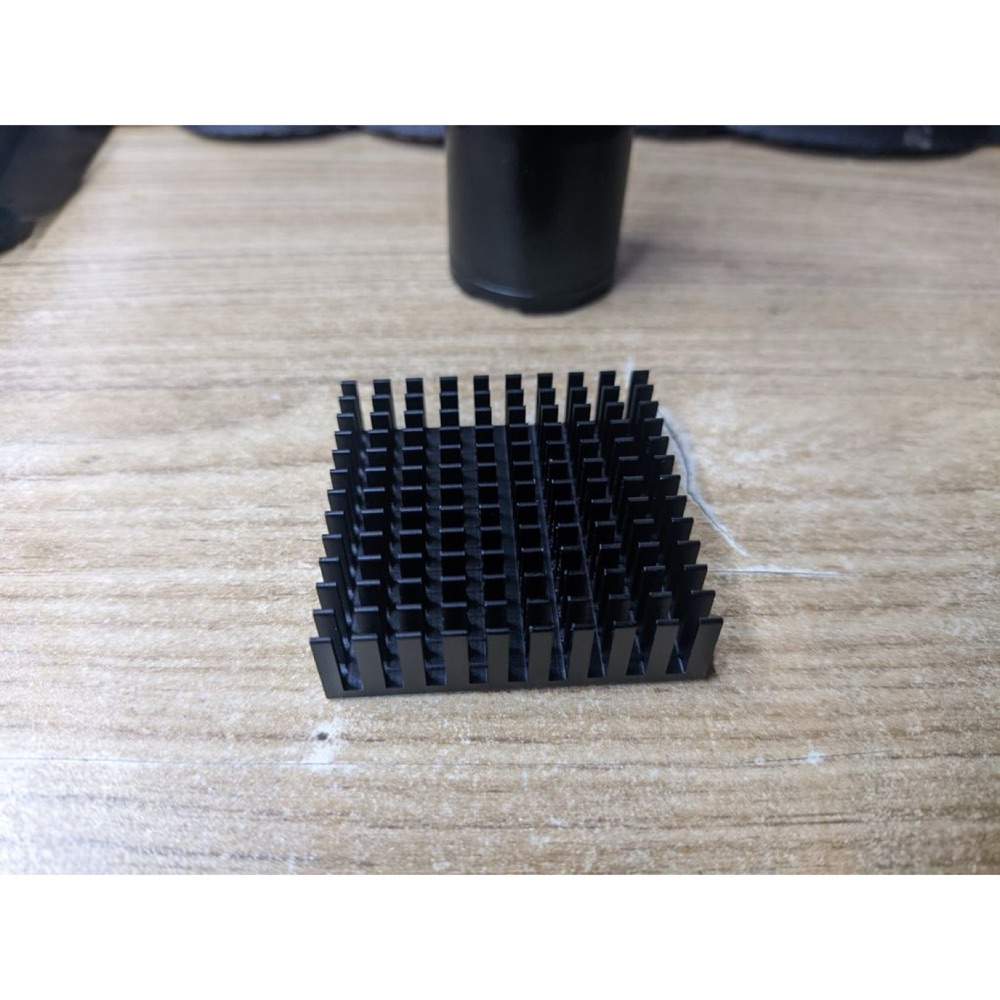 Sony ZV-E10 II (ZV-E10M2) için 40 × 40 mm Alüminyum Soğutucu Taşıyıcı Çerçeve (Fansız) görsel 3