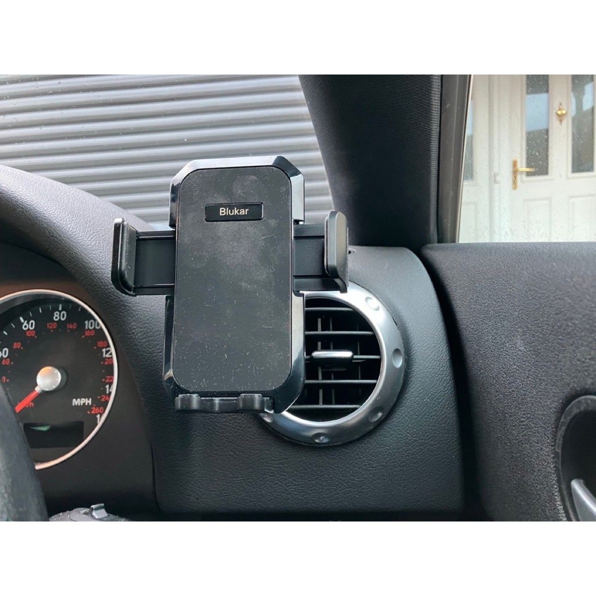 Audi TT Mk1 8N Telefon Tutucusu (Sağ Havalandırma Montajlı) görsel 4
