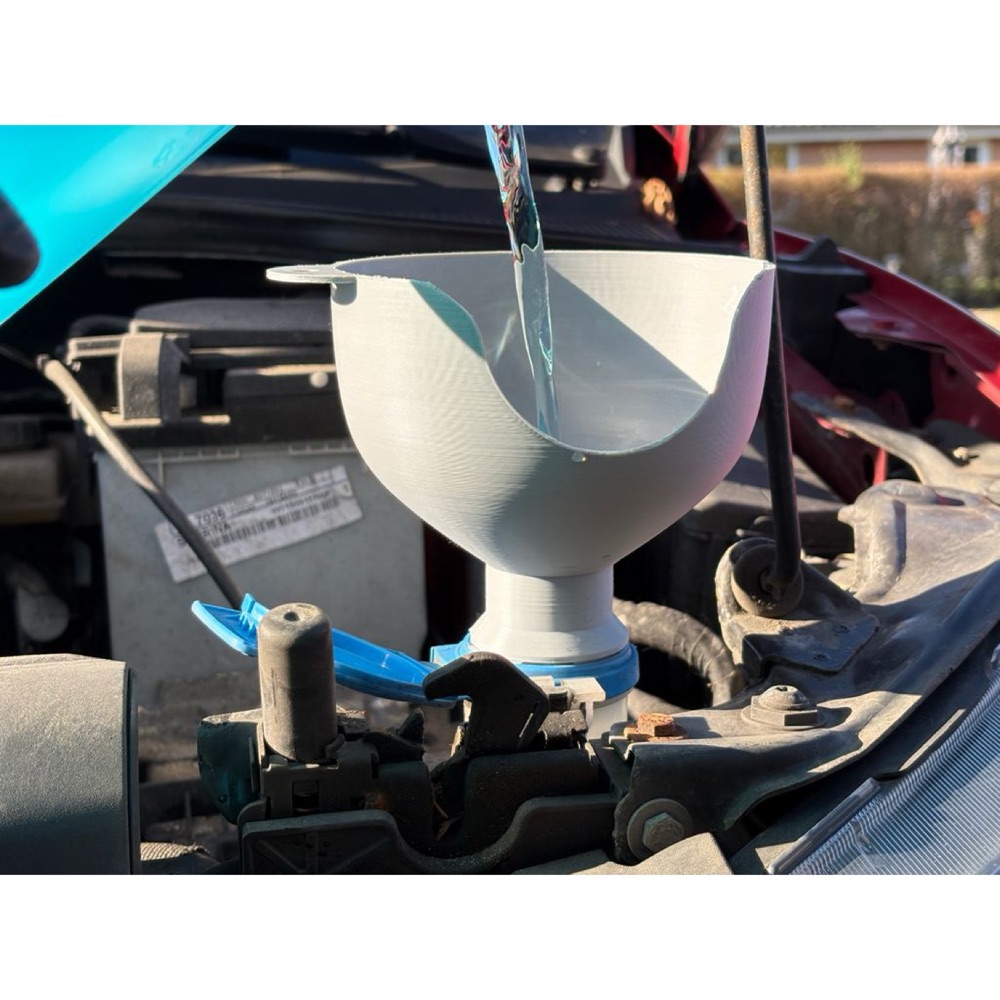 Cam Yıkama Sıvısı Huni (VW/Audi/Seat/Škoda)