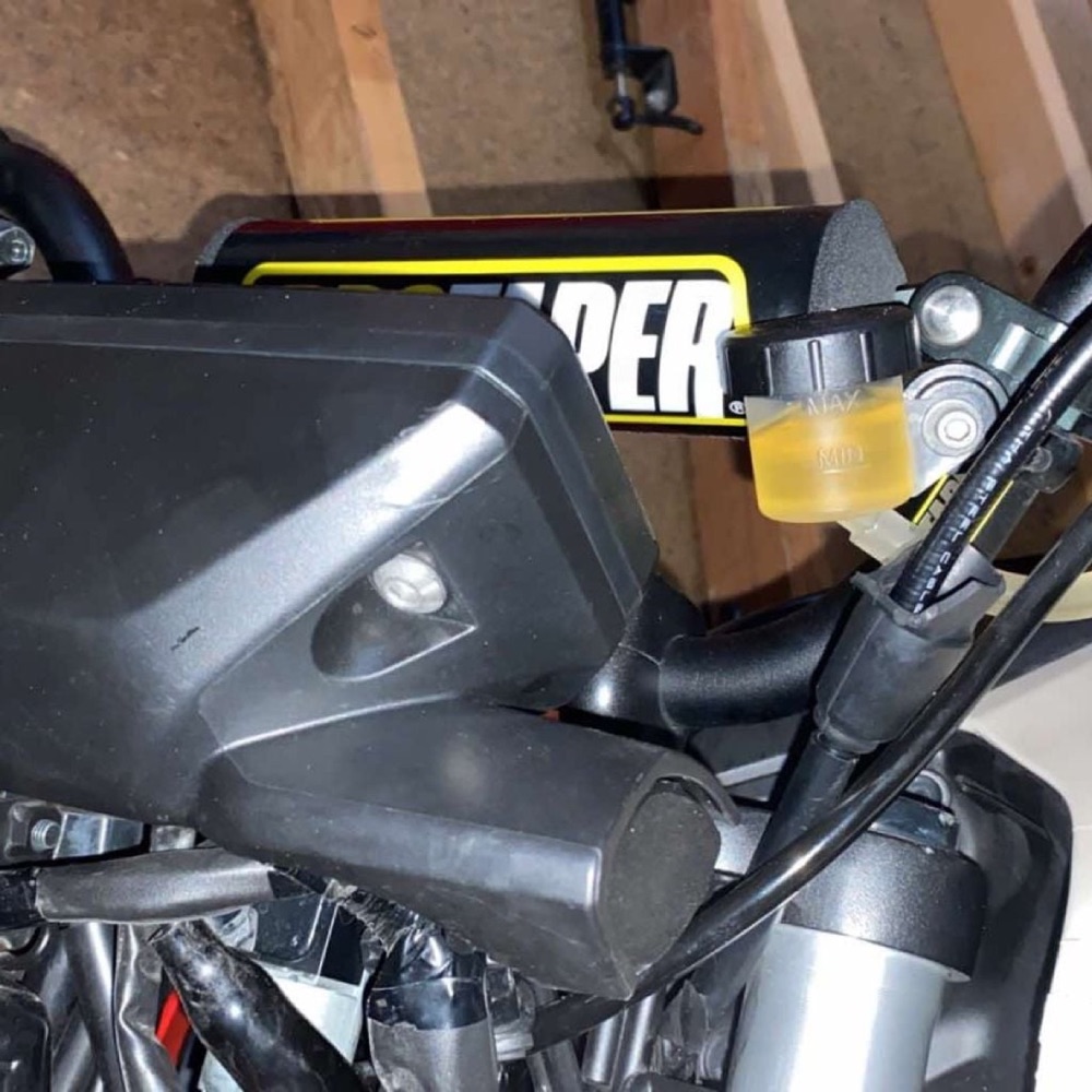 Honda Grom Ön Sinyal İptal Kapağı görsel 4