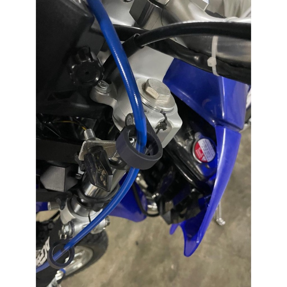 Yamaha DT125R Ön Fren Hattı Tutucu
