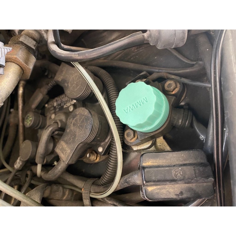 Mercedes'e Özel Kapak Değişim Parçası (W124/W201/W126) görsel 2