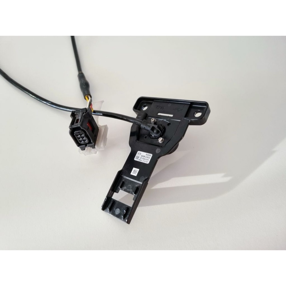 Mazda 6 GL Ön Kamera Montaj Braketi görsel 4