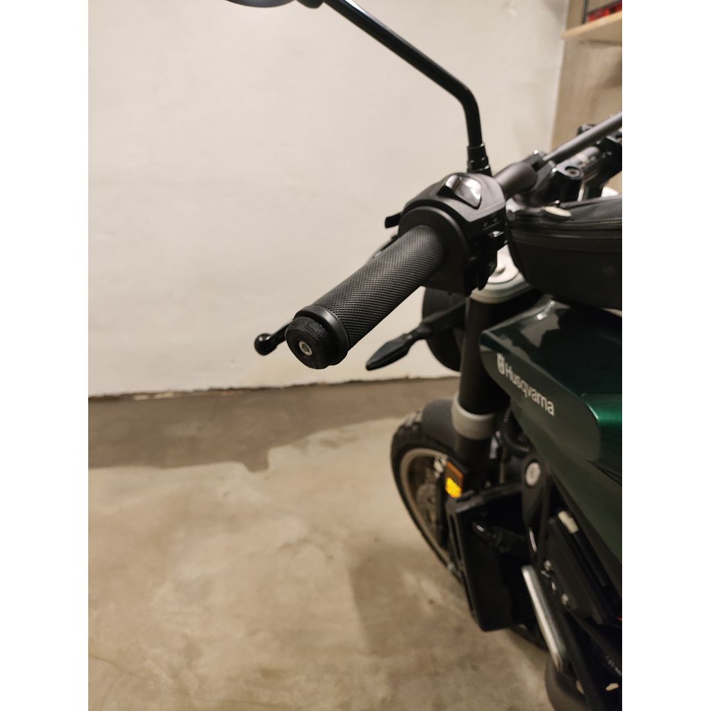 Husqvarna Svartpilen 401 Dar Gidon Ucu