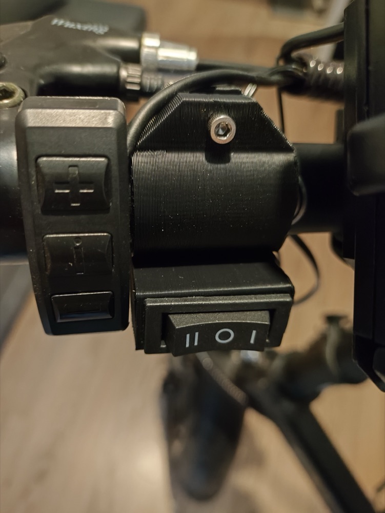 Bisiklet Gidonu için Anahtar/Switch Tutucusu (30x11)