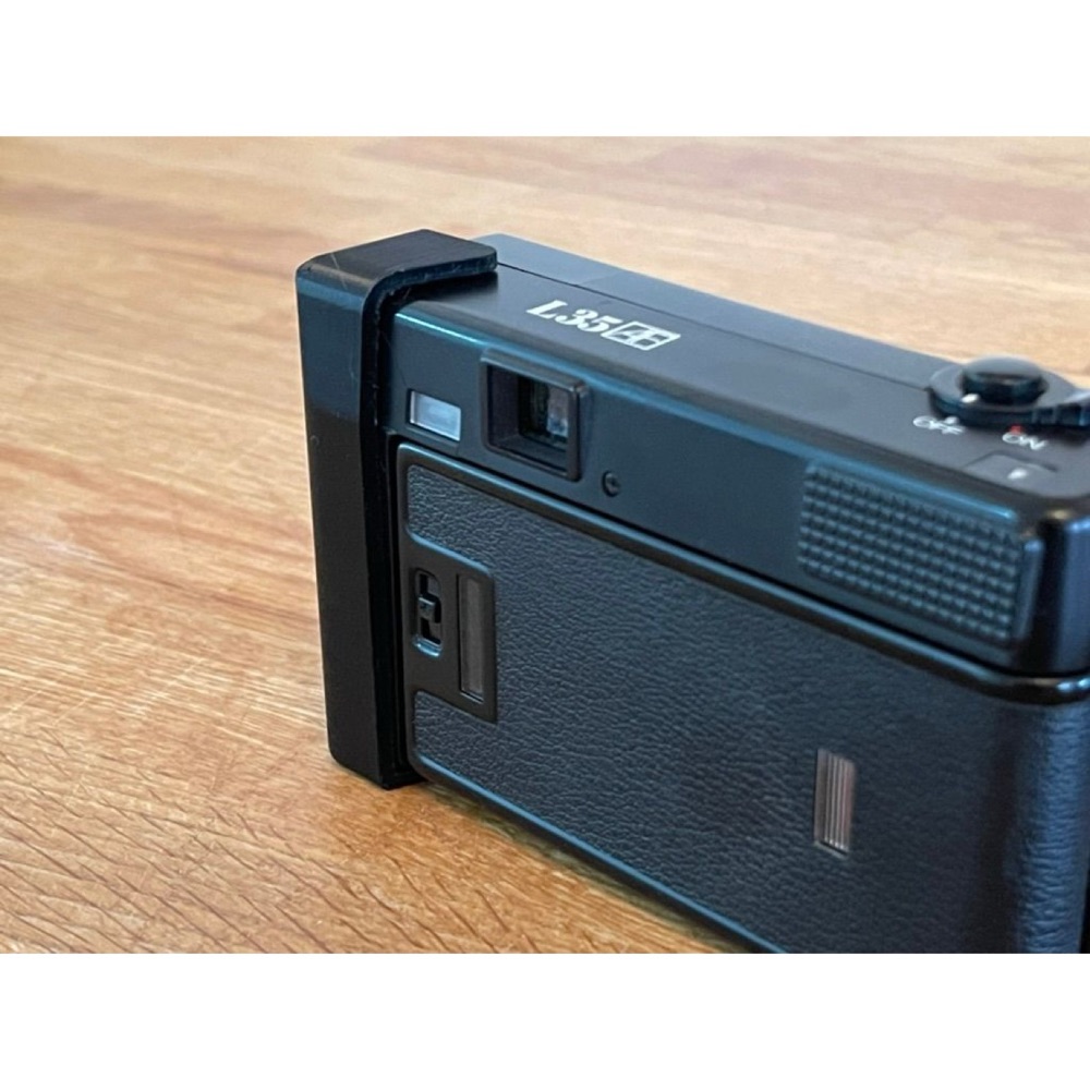 Nikon L35AF Pil Kapağı Sıkıştırma Tutucusu görsel 2
