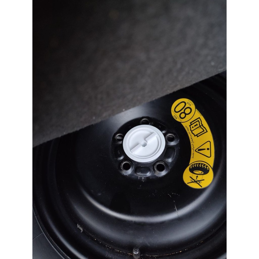 Ford Focus Stepne (Yedek Lastik) Tutucu Braketi