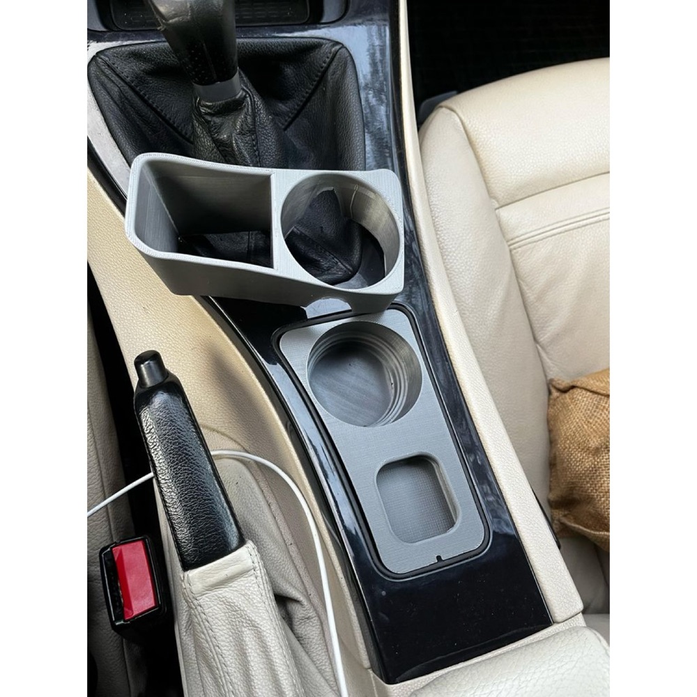 Bluetooth Adaptörü ve AirTag Bölmeli Bardaklık (BMW E9X E90/E91/E92/E93 Uyumlu) görsel 6
