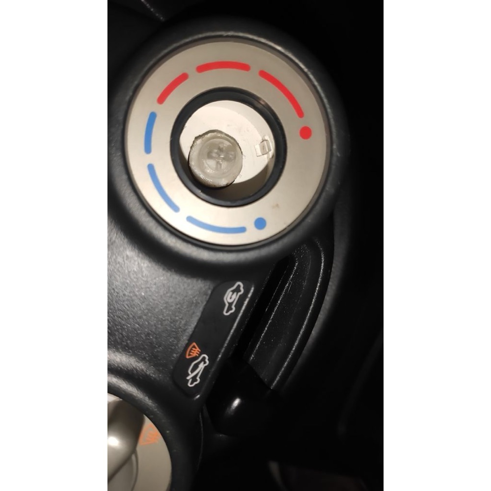 Nissan March ısı ayar düğmesi tapası