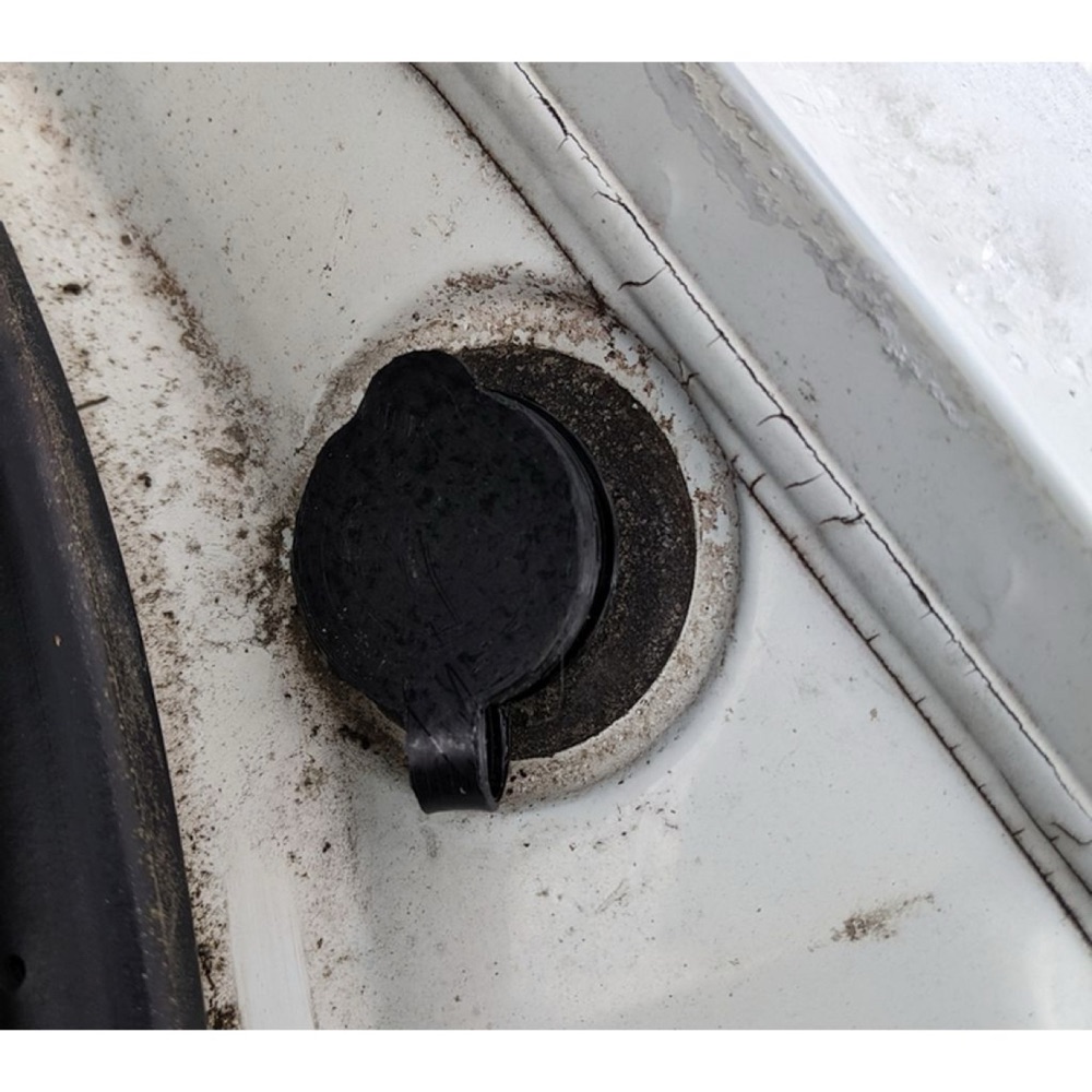 Ford Scorpio Arka Cam Suyu Deposu Kapağı görsel 2