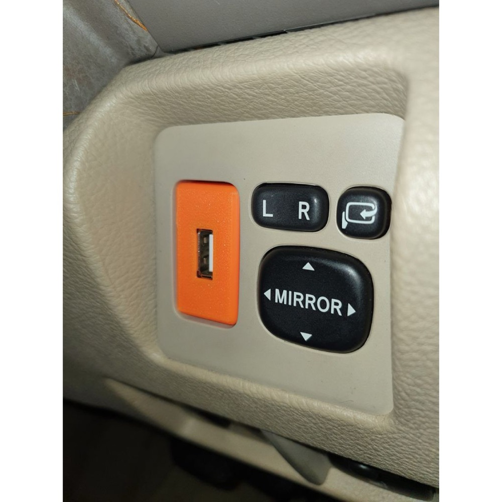 Lexus/Toyota Boş USB Port Değişimi görsel 3