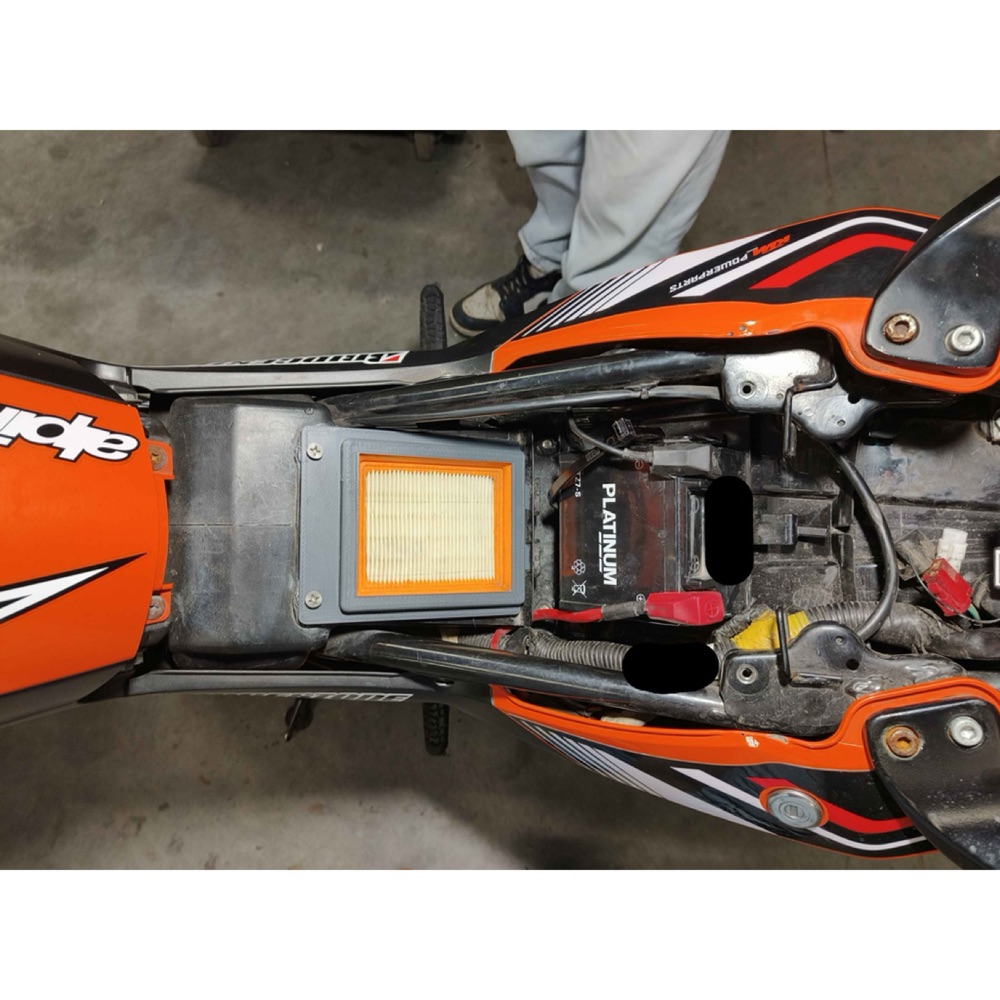 KTM Duke 125-390 Hava Filtresi Kapağı görsel 3